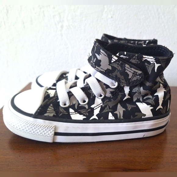Converse All Star Shark Bite Canvas Sneakers Infant Boys Size 6 - Picture 10 of 10